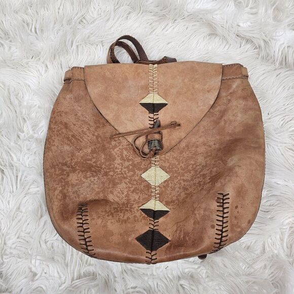 Lucky Brand Laguna  Cowhide Leather Backpack Purse Embroider Boho - Picture 1 of 10